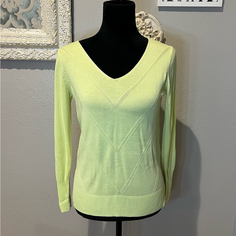 Banana republic light green yellow knit top